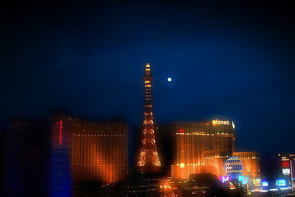 Paris by Night